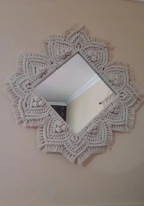 SQUARE MACRAME MIRROR